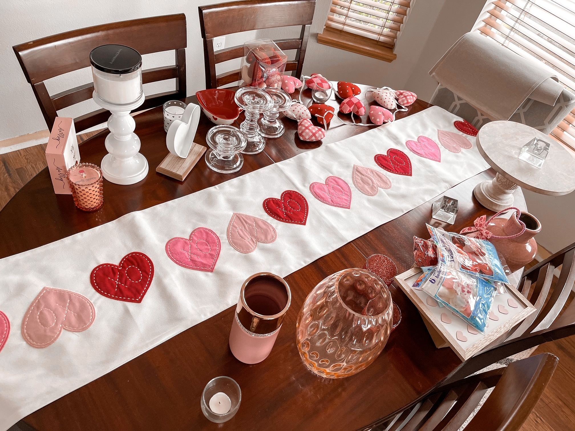 Valentine's Day Table Decor